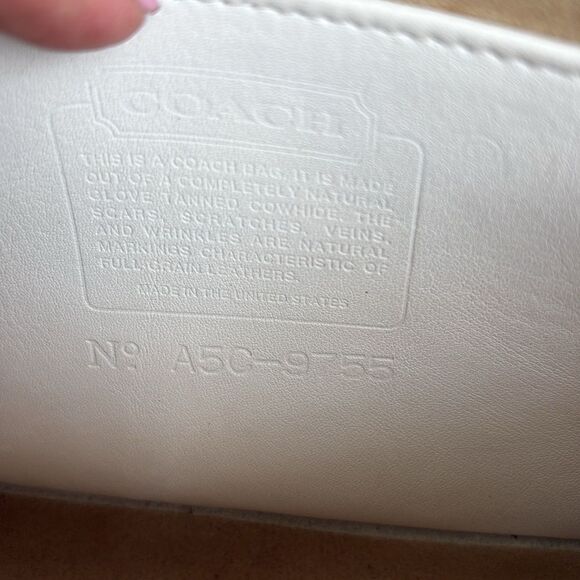 Vintage Coach Crossbody - Picture 13 of 15